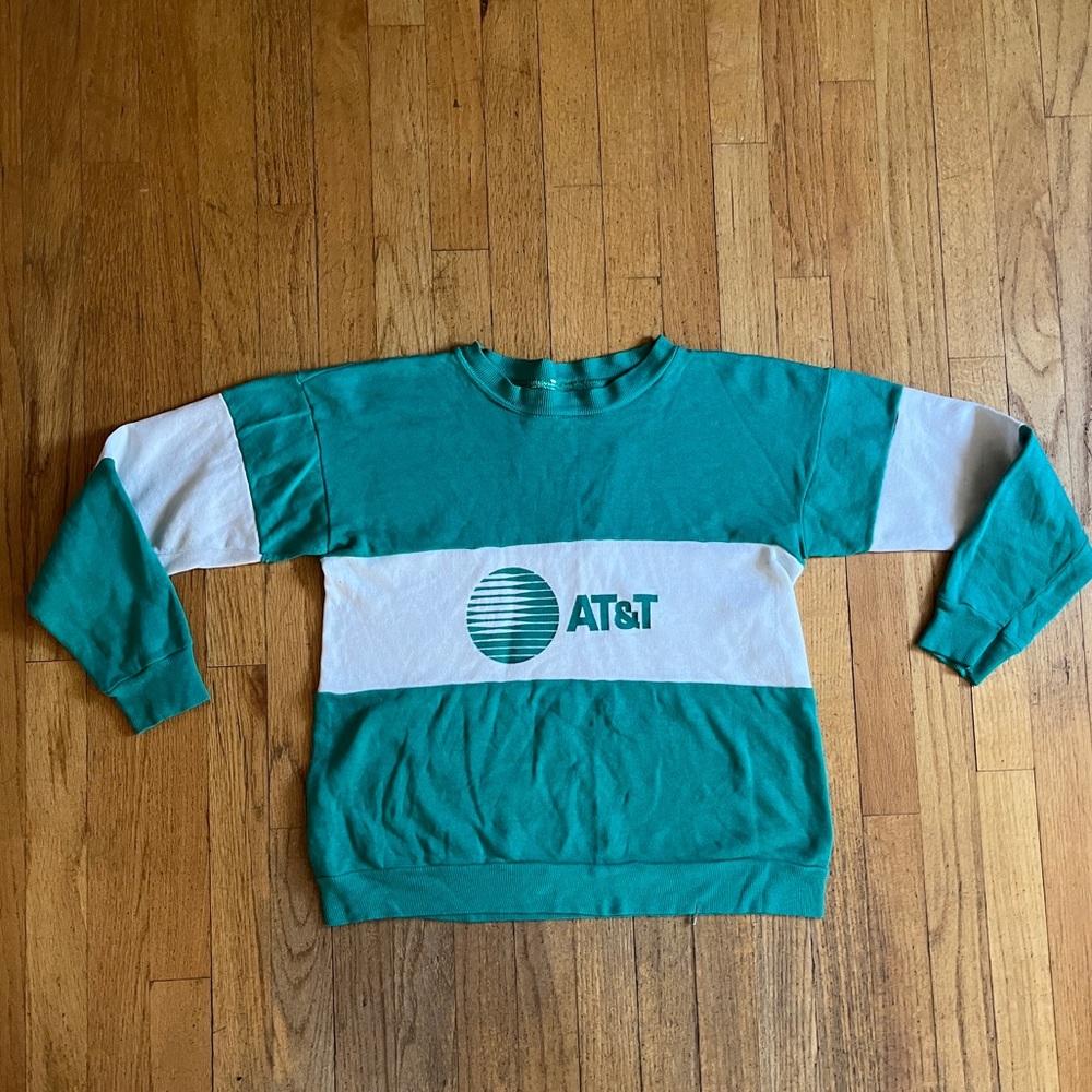 VINTAGE 80s AT&T Crewneck medium